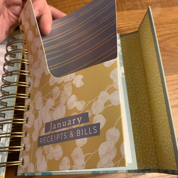 Boxclever Press Budget Book unused Planner Undated Financial Budget tracker - Picture 13 of 14